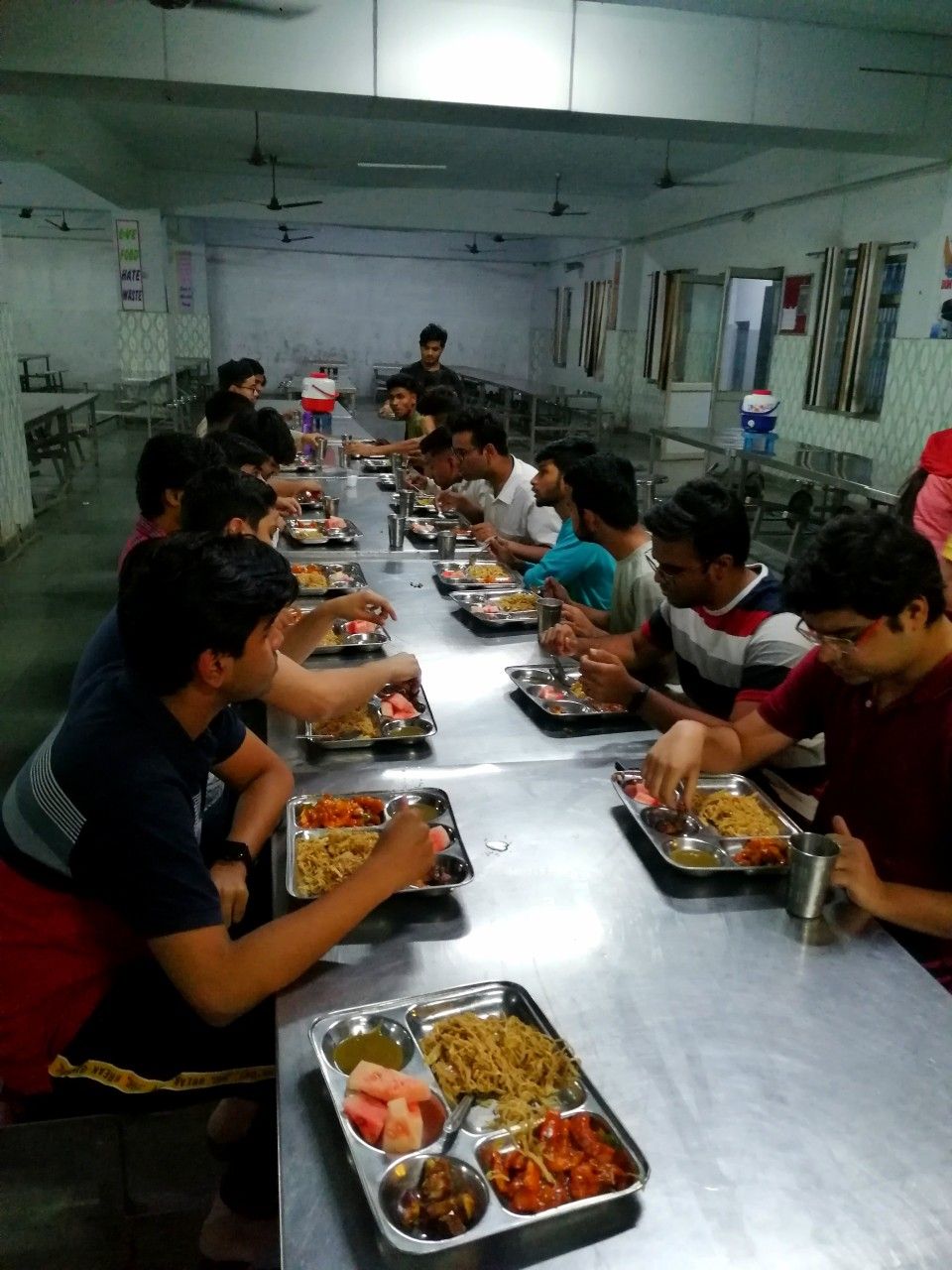 Modern Cafeteria Layout